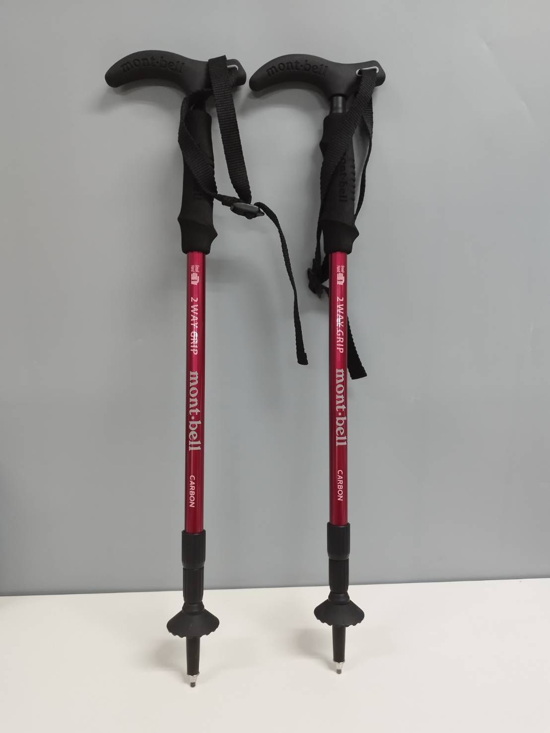 美品】mont-bell モンベル 2Way グリップ アンチショックS/オペラ 