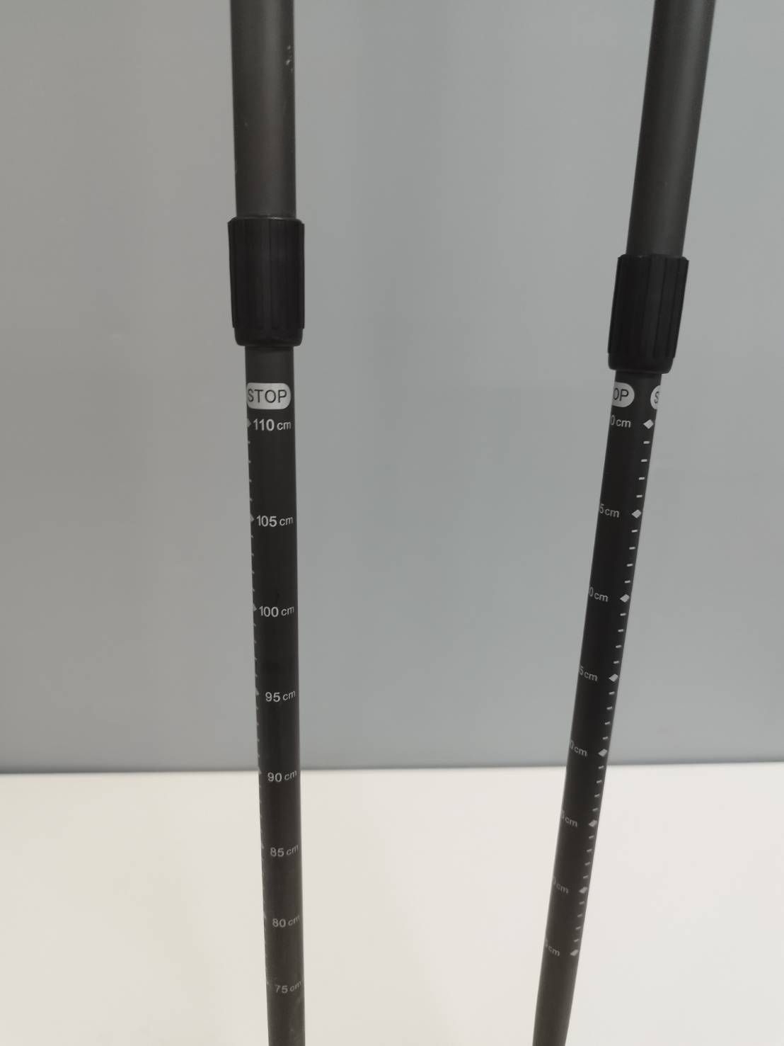 美品】mont-bell モンベル 2Way グリップ アンチショックS/オペラ 
