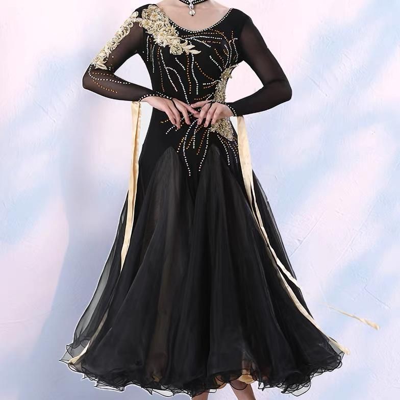 ブラック×ゴールド刺繍ダンスドレスMサイズ 新品 未使用 競技用 練習用 社交ダンスドレス モダンダンス 刺繍