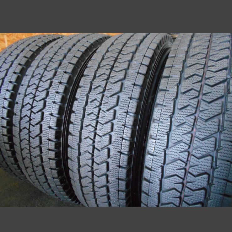 T-2185)本州送料無料 超バリ山 BLIZZAK VL10 195/80R15 200系 
