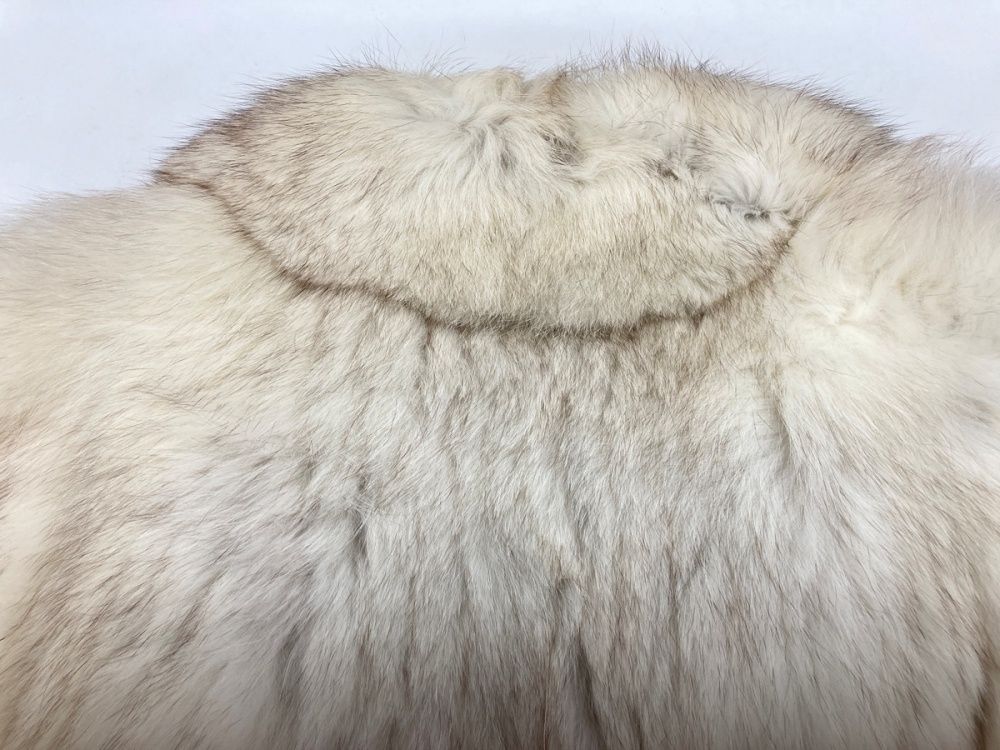 レディース 最高級 【シルバーフォックス】美品 サガフォックス 銀タグ 
