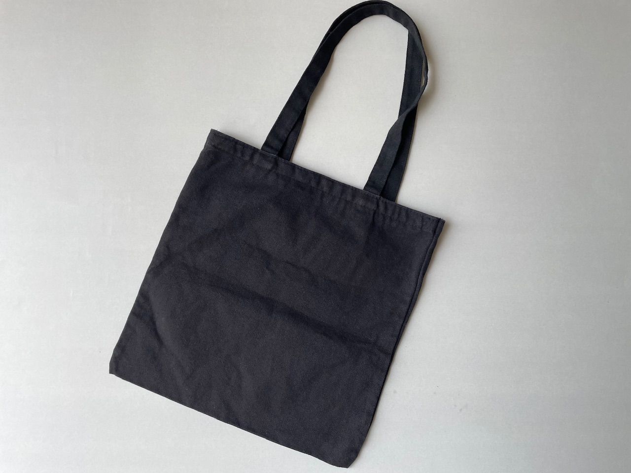 A.P.C アーペーセー ロゴプリントトートバッグ 綿 コットン - メルカリ