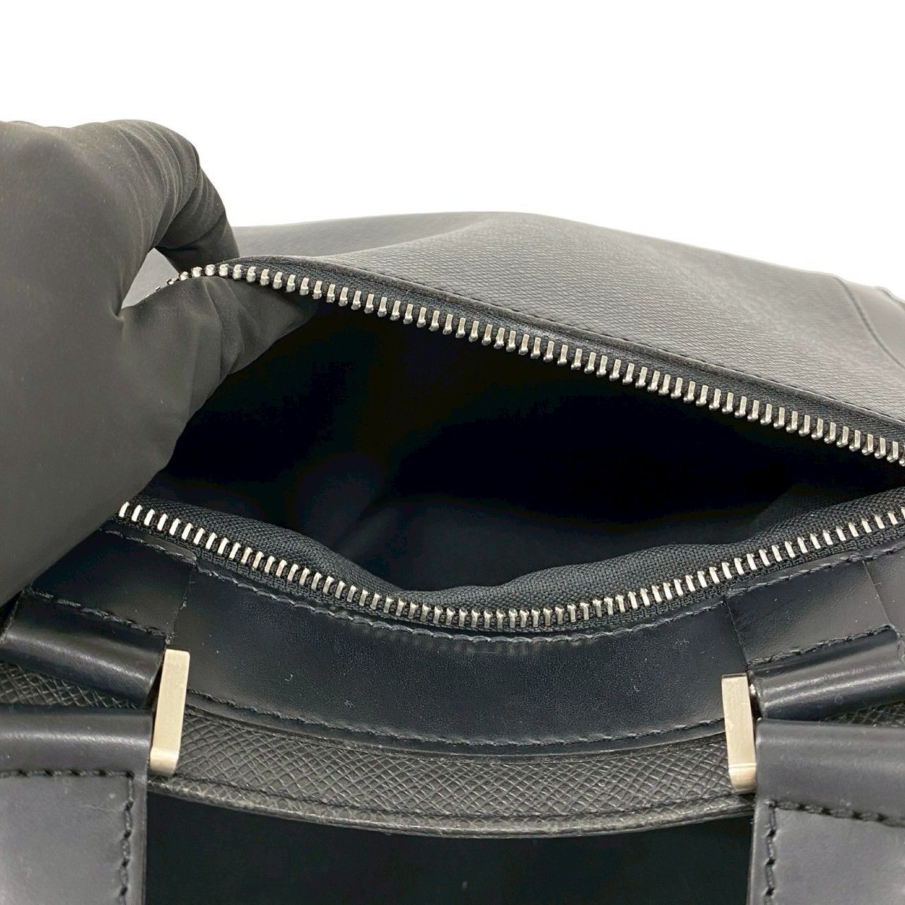 極 美品 LOUIS VUITTON ルイヴィトン カスベック PM タイガ レザー 本 
