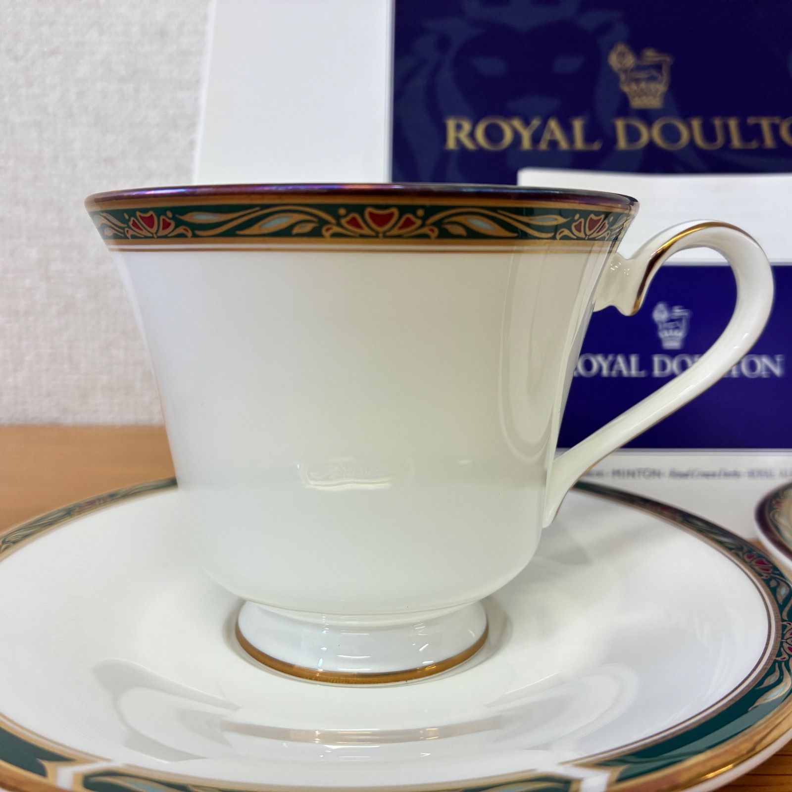 ROYAL DOULTON ティーカップ・ソーサー 2個セット 英国製 【公式通販】