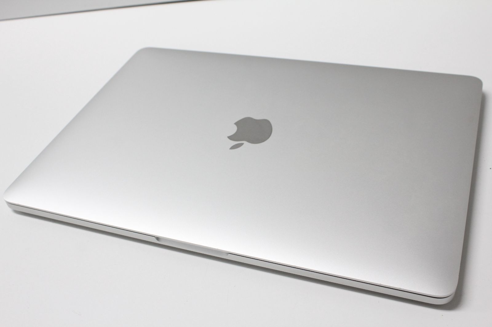 MacBook Pro（13インチ,2017,Thunderbolt 3ポートx 4）256GB/8GB 