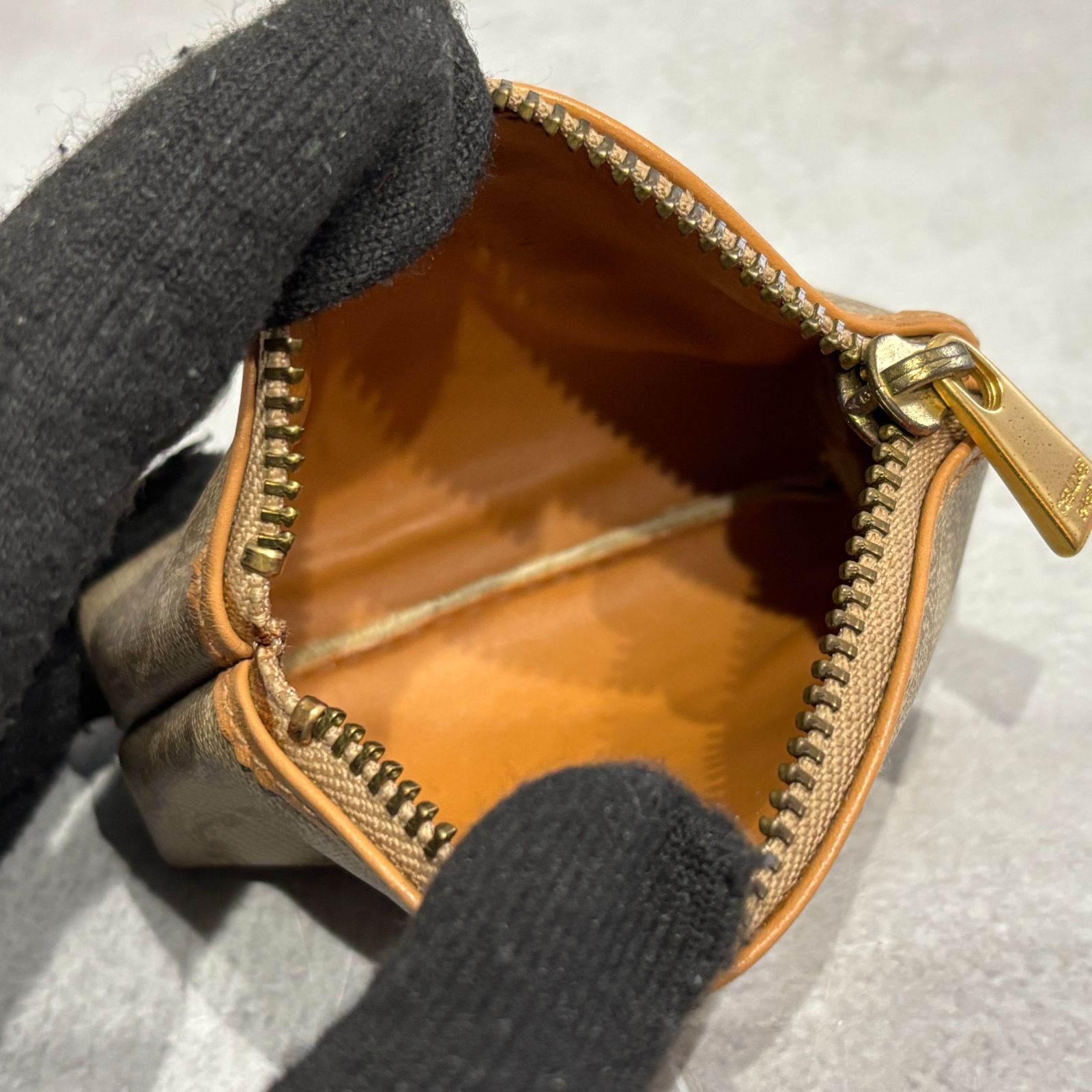 CELINE セリーヌ マカダム PVC レザー ロゴ ポーチ ミニポーチ 化粧 