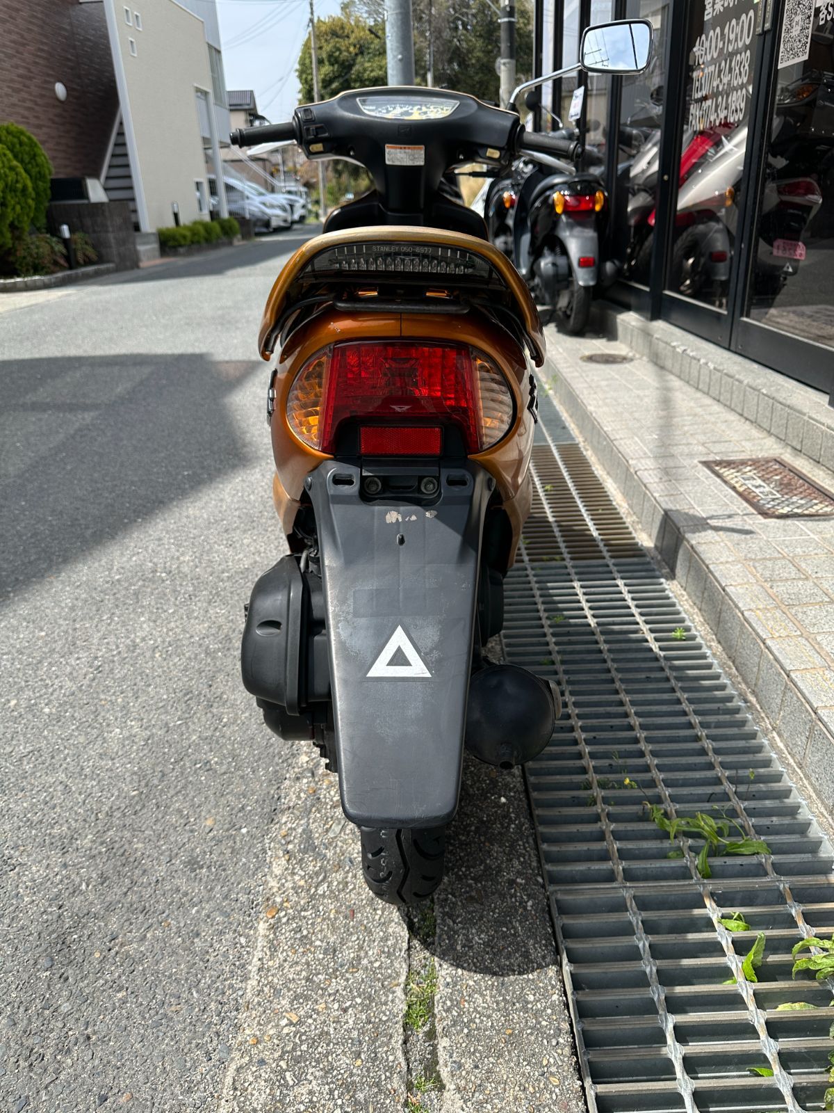 【京都市内無料配送】
Palmwork パームワークチェア ヘッドレスト付き ホンダ HONDA ディオZX DIO ZX 1089km AF35 一部無料配送有 原付