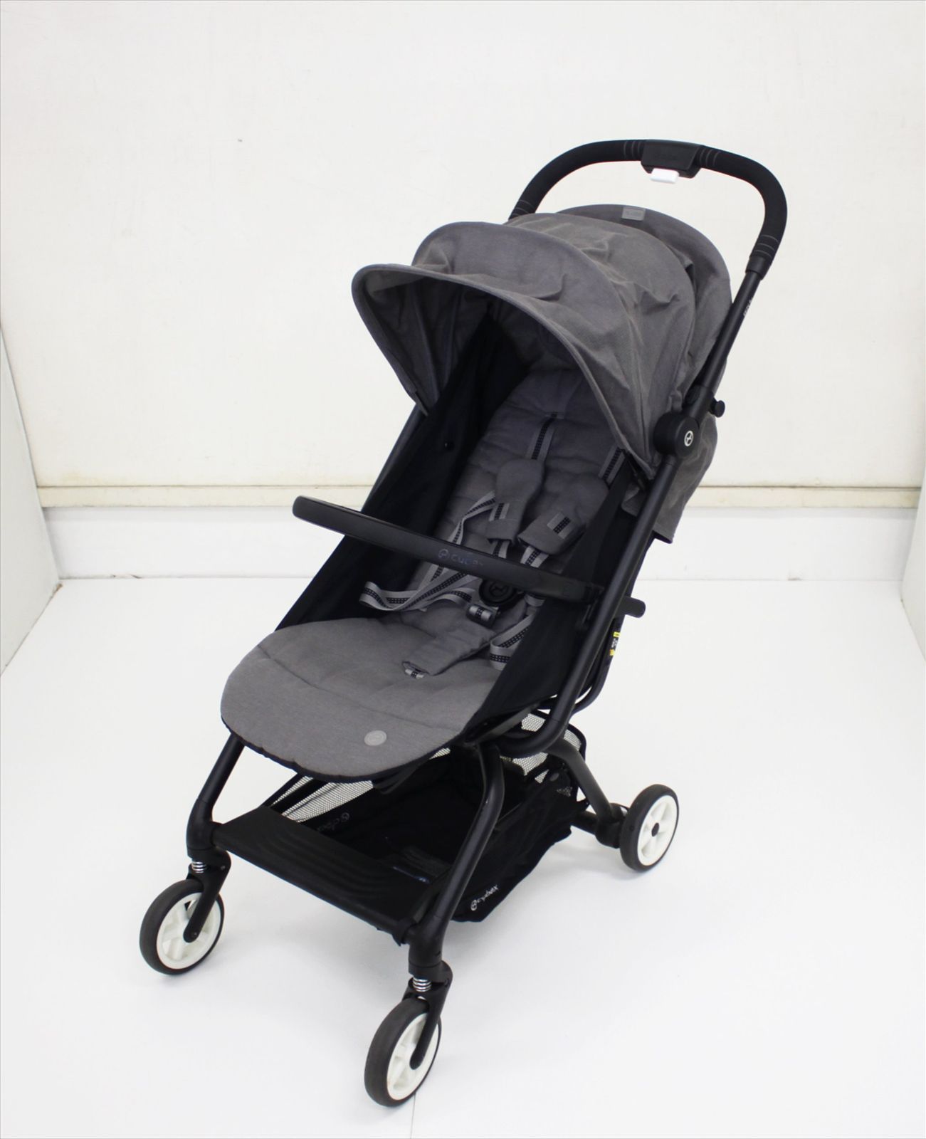 美品 サイベックス イージーS B2 ソーホーグレー cybex EEZY S B2 3 