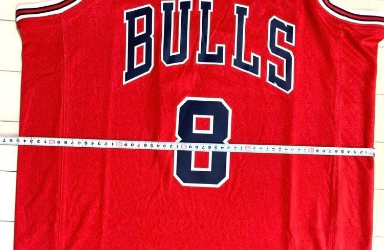 新品未使用】NBA シカゴブルズ 河村勇輝 ユニフォーム ゲームシャツ 赤