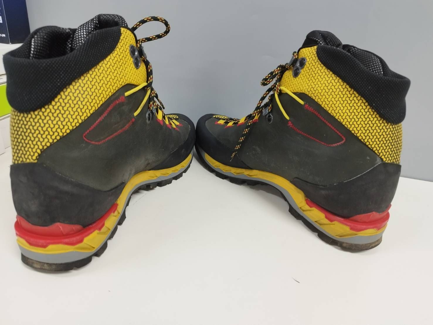 良品】LA SPORTIVA スポルティバ TRANGO TECH LEATHER GTX 42/登山靴 