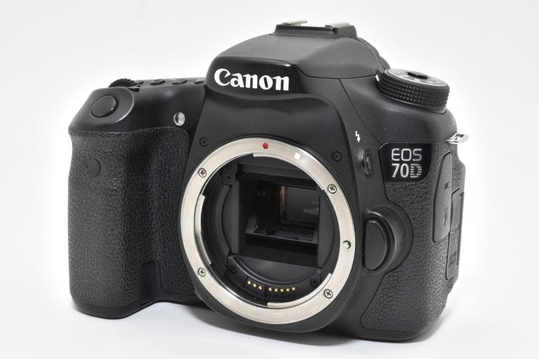 ☆極美品☆キヤノン Canon EOS 70D ボディ元箱付き #1829 - メルカリ