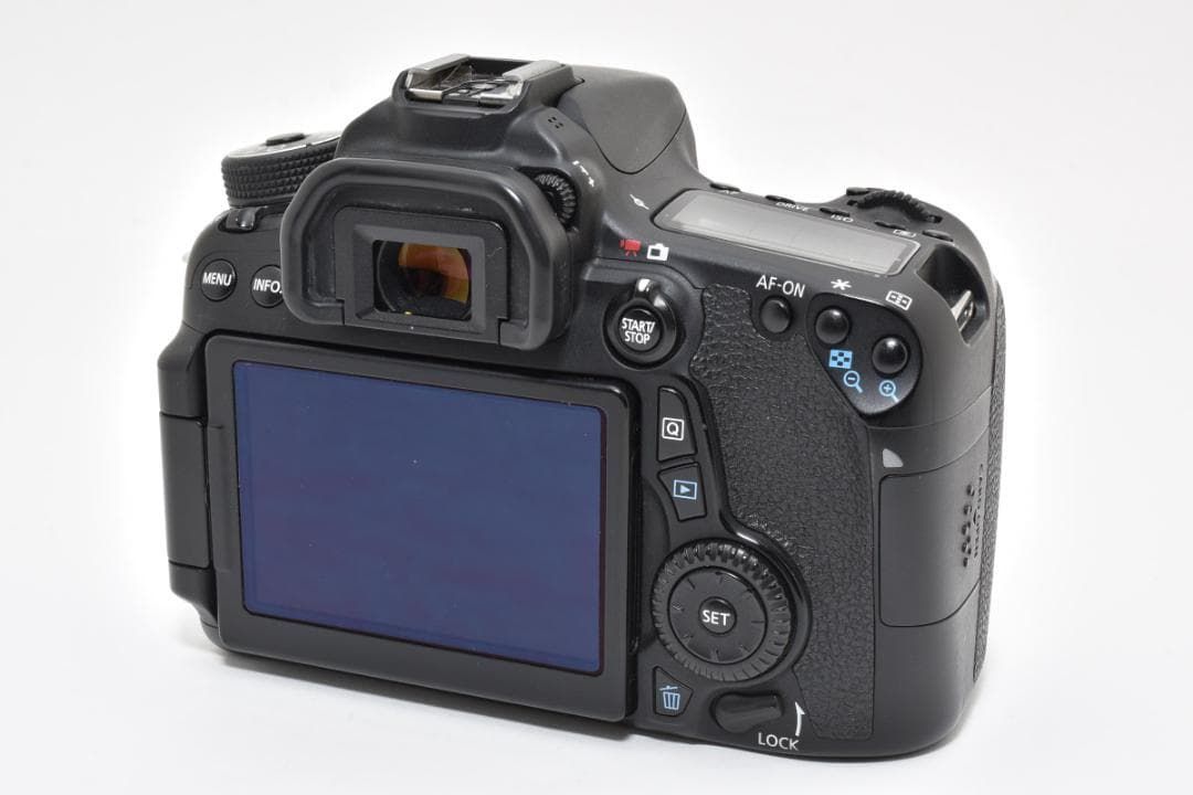 ☆極美品☆キヤノン Canon EOS 70D ボディ元箱付き #1829 - メルカリ