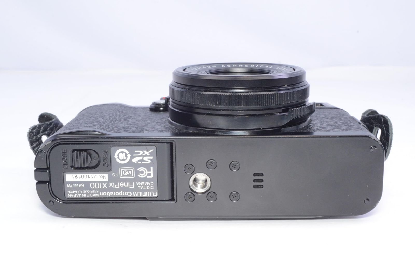 FUJIFILM FinePix X100 ブラック F2単焦点 実用良好 動作確認済み 付属 