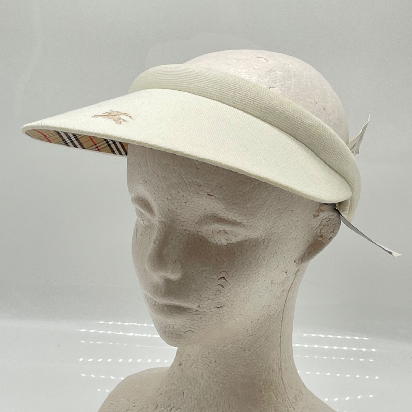 KO4025□BURBERRY バーバリーゴルフ サンバイザー ホワイト×ベージュ 未使用タグ付き