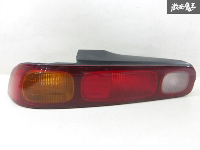 ホンダ インテグラ　DC1DC2 中古　純正テールランプとガスケット左右セット ホンダ インテグラ DC1DC2 純正テールランプとガスケット左右セット