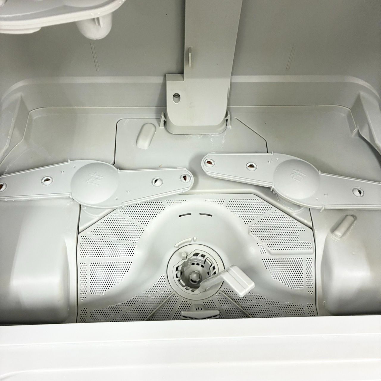リユースのサカイ栃木店 Panasonic 電気食器洗い乾燥機 2022年製 NP 