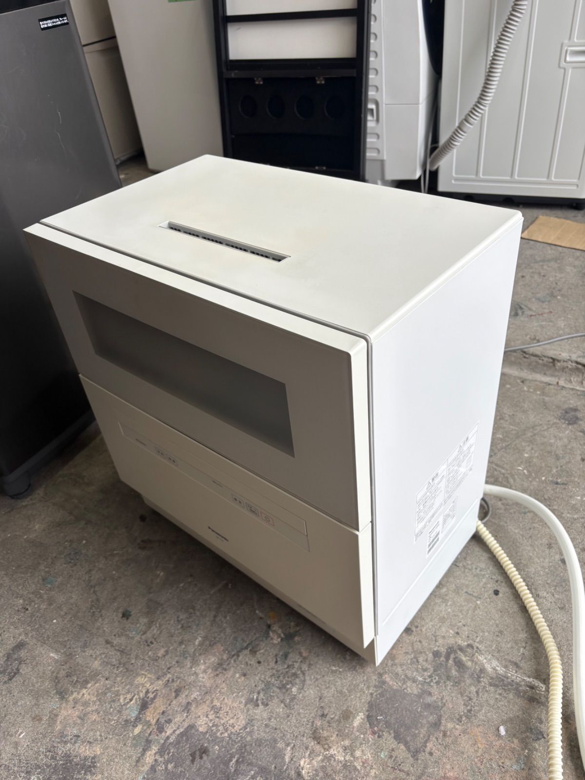 Panasonic 食器洗い乾燥機 NP-TH4-W - メルカリ