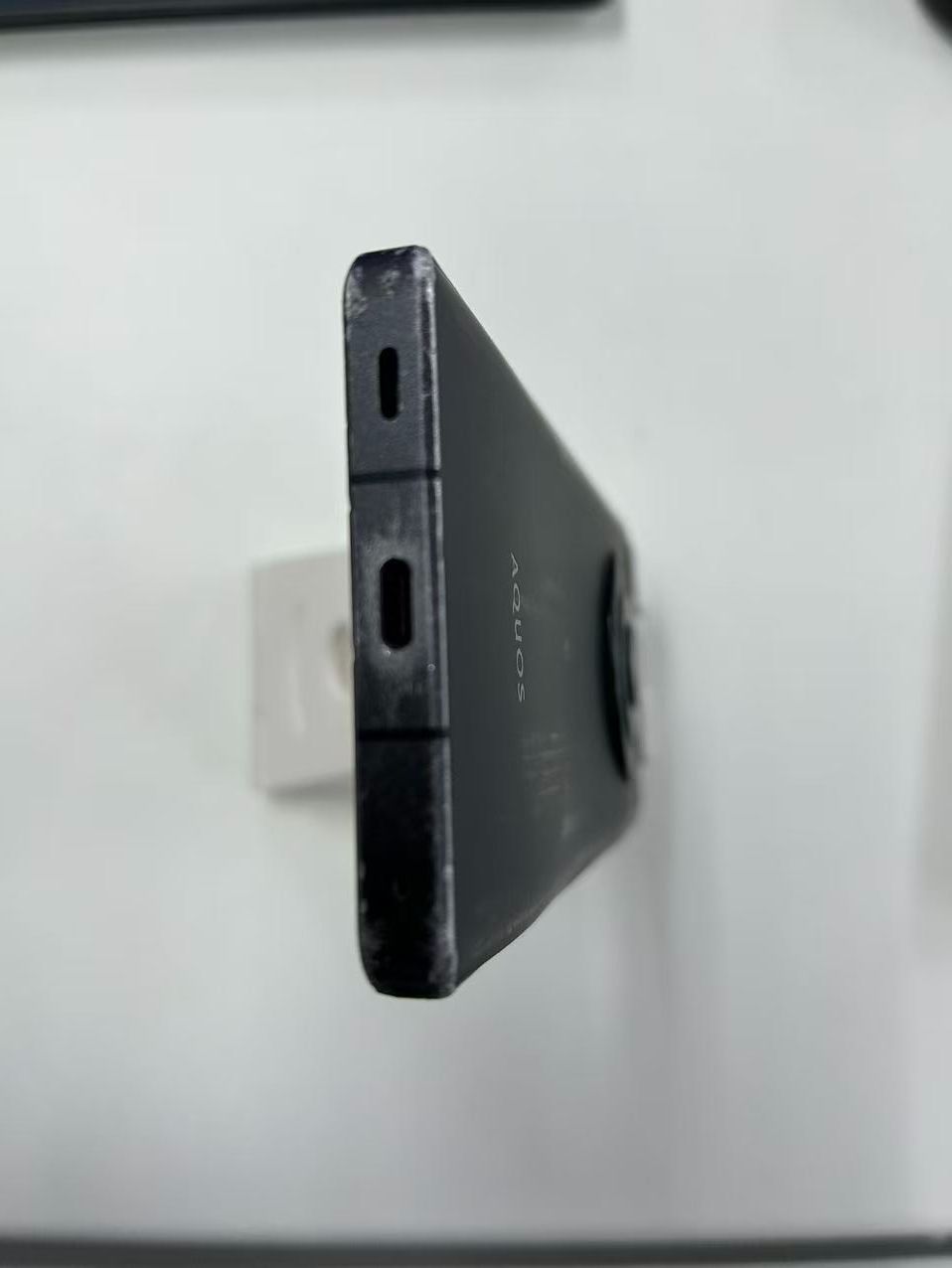 ジャンク】AQUOS R8 Pro 256GB ブラック - メルカリ