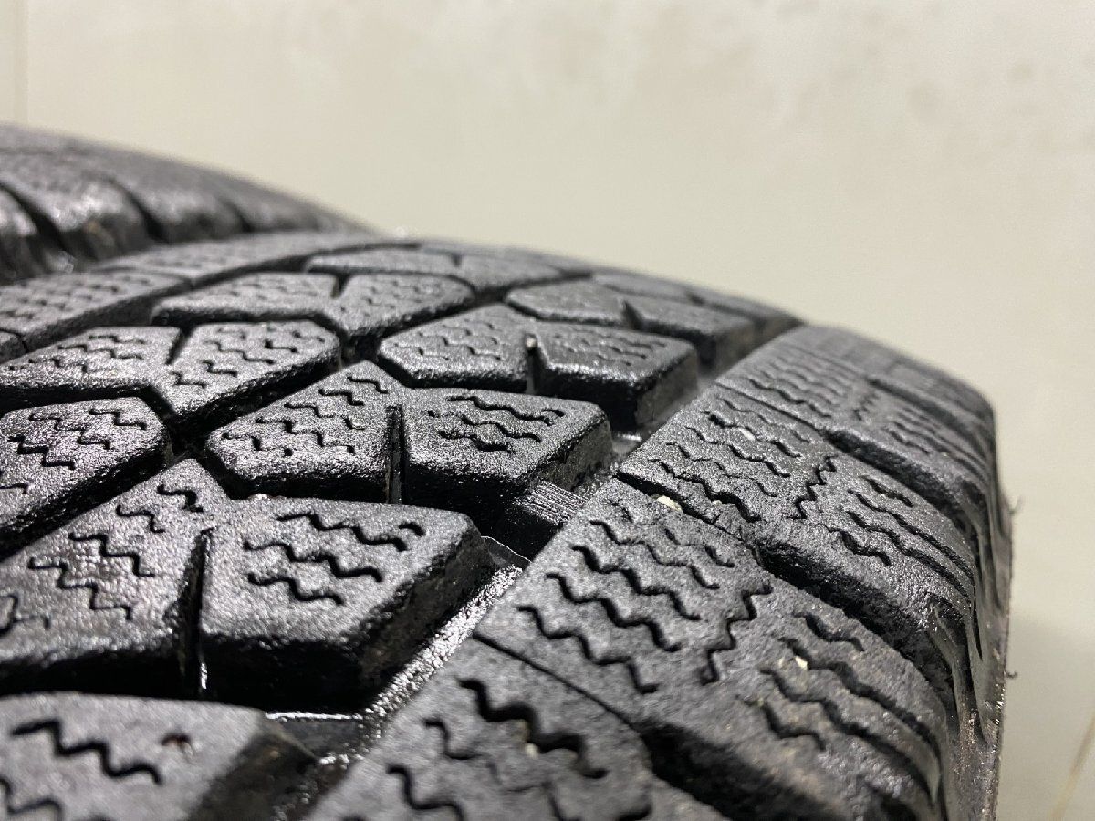 BS BLIZZAK W979 195/75R15 109/107L LT 15インチ ライトトラック用 スタッドレス 4本 22年製 バリ溝 トヨエース デュトロ等　(STK089) BS BLIZZAK W979 195/75R15 109/107L LT 15インチ ライトトラック用