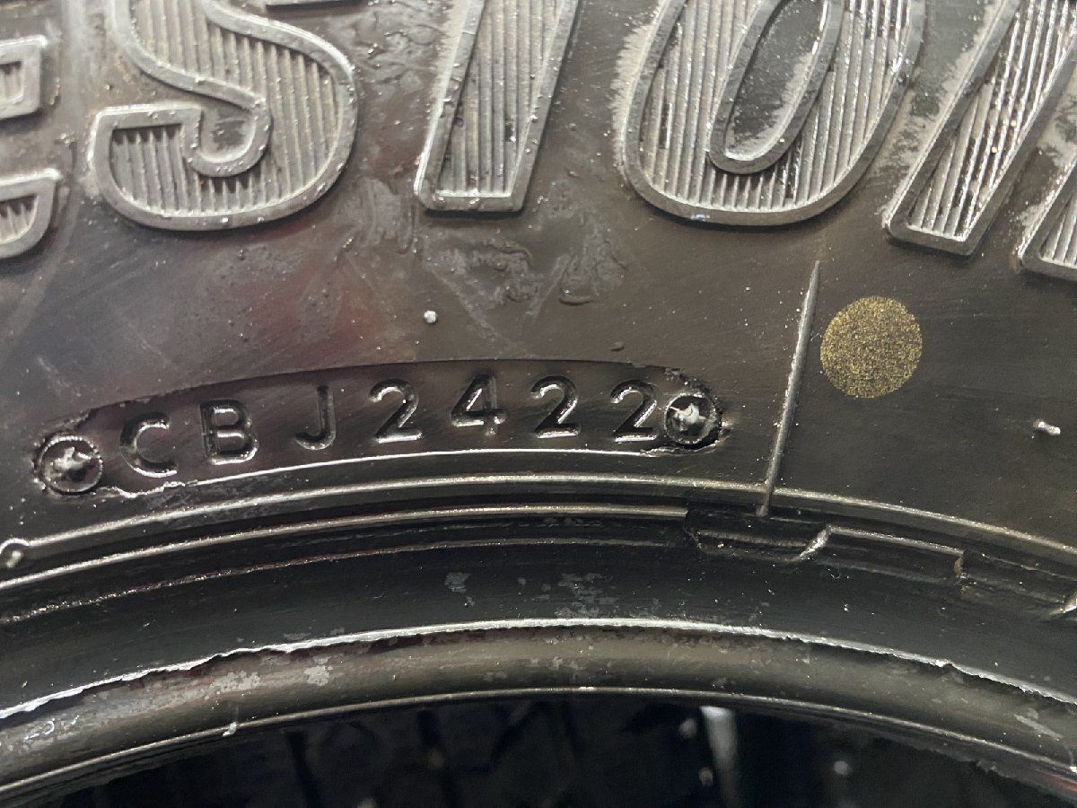BS BLIZZAK W979 195/75R15 109/107L LT 15インチ ライトトラック用 スタッドレス 4本 22年製 バリ溝 トヨエース デュトロ等　(STK089) BS BLIZZAK W979 195/75R15 109/107L LT 15インチ ライトトラック用