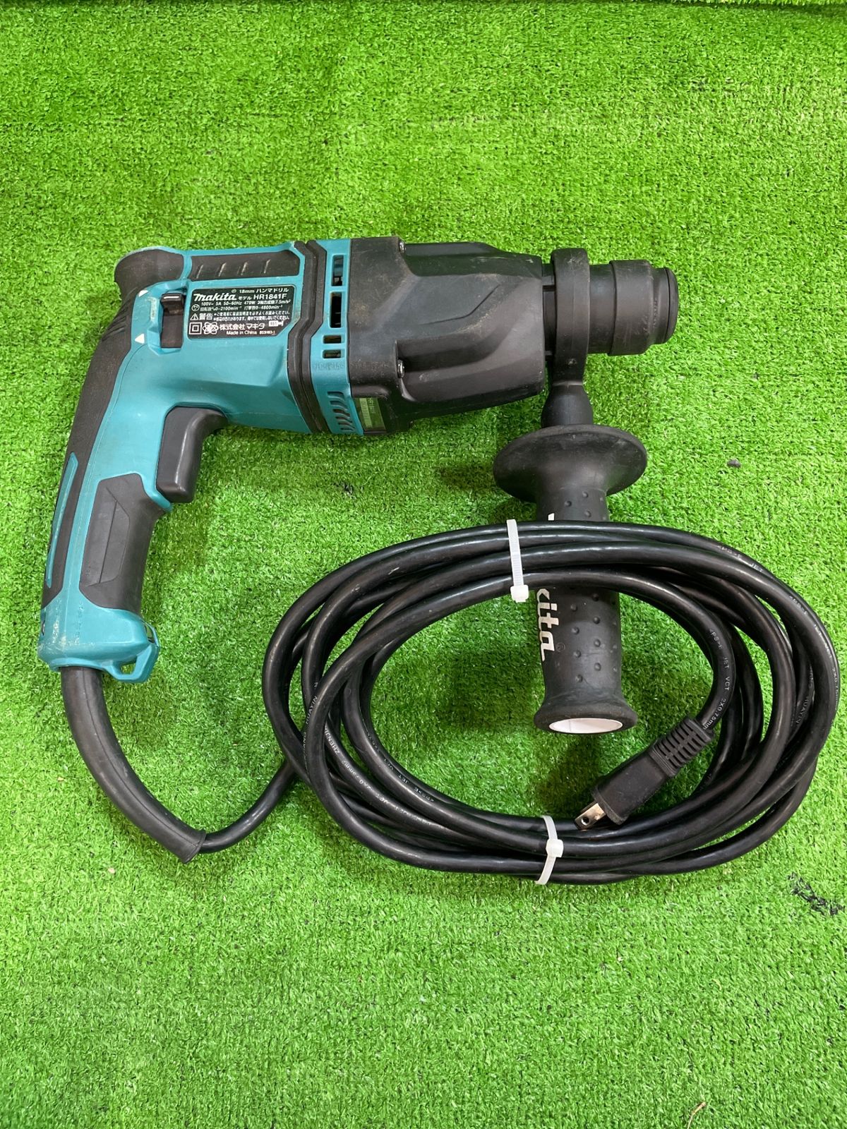 マキタ HR1841F 18㎜ハンマードリル ※現状品 ケース 付属品有(タ-155)