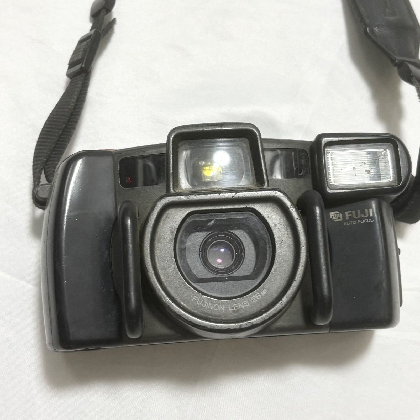 【完動品】CHINON multi focus フィルムカメラ 動作確認済み Ai搭載のフィルムカメラだと？？CHINON SUPER GENESIS スーパー