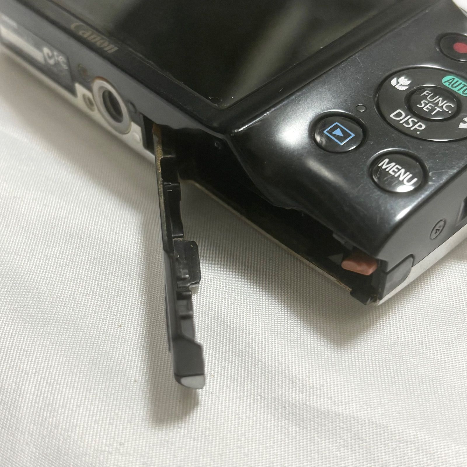 送料無料】Canon/キャノン/Power Shot A2400IS/シルバー/コンパクト 
