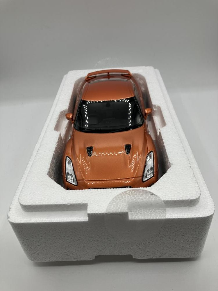samurai 1/18 Nissan GTR 35 Orange 京商 samurai 1/18 Nissan GTR 35