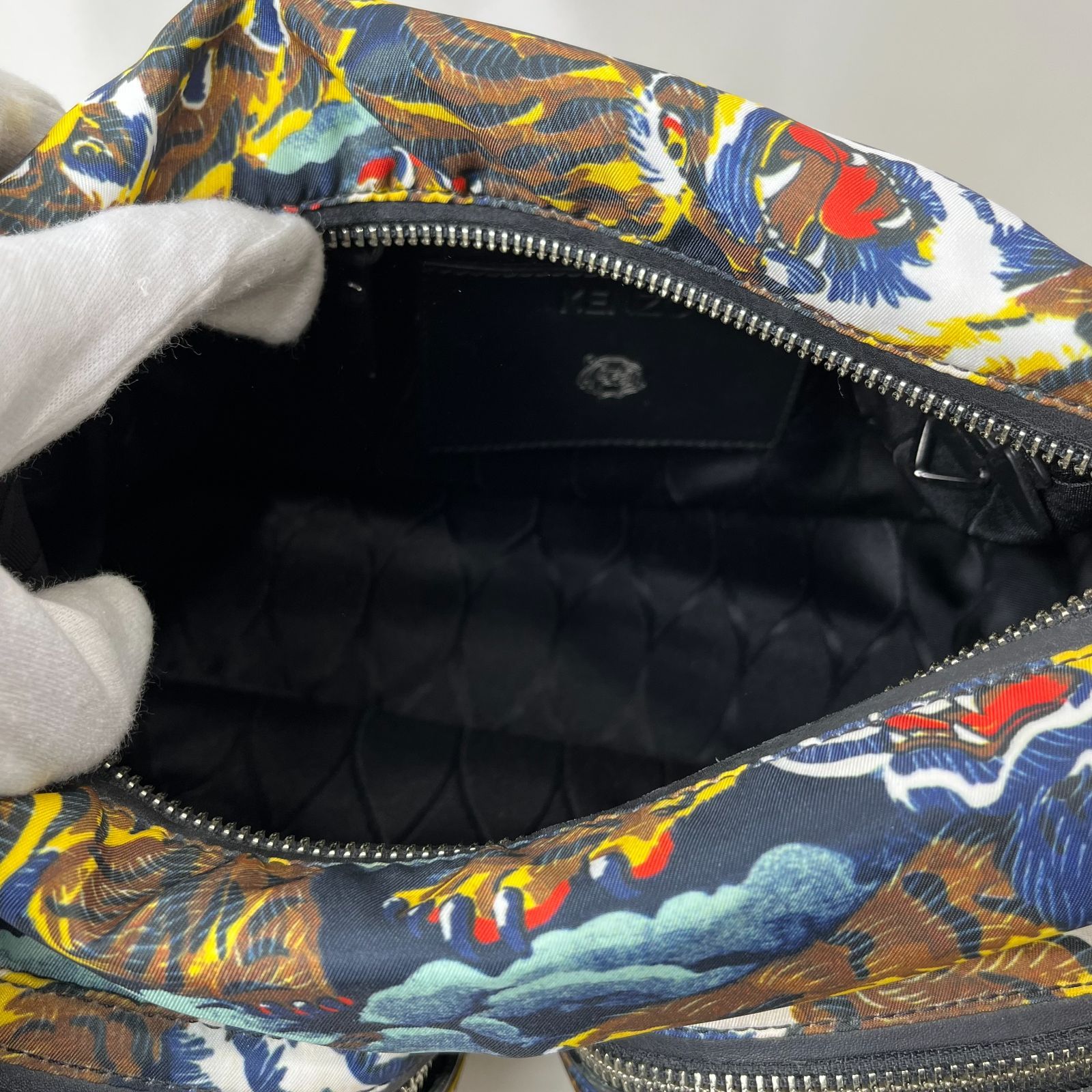 KENZO ケンゾー ショルダーバッグ タイガー 虎 総柄 マルチカラー 鞄