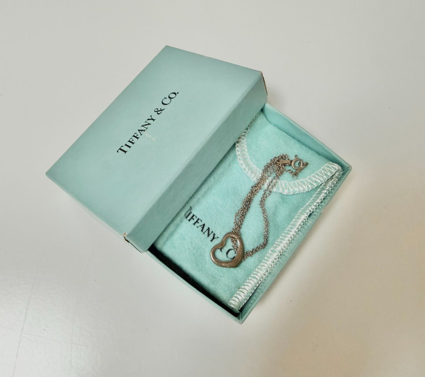 k*4様 ティファニー ハートネックレス SV925 保存袋・箱付き ヴィンテー お値下げしました】TIFFANY&Co. ティファニー オープンハート