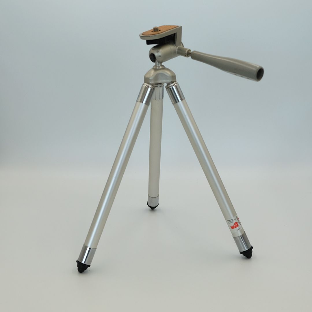 Konica Konica 8-Tier Camera Tripod Stand Silver/Grey