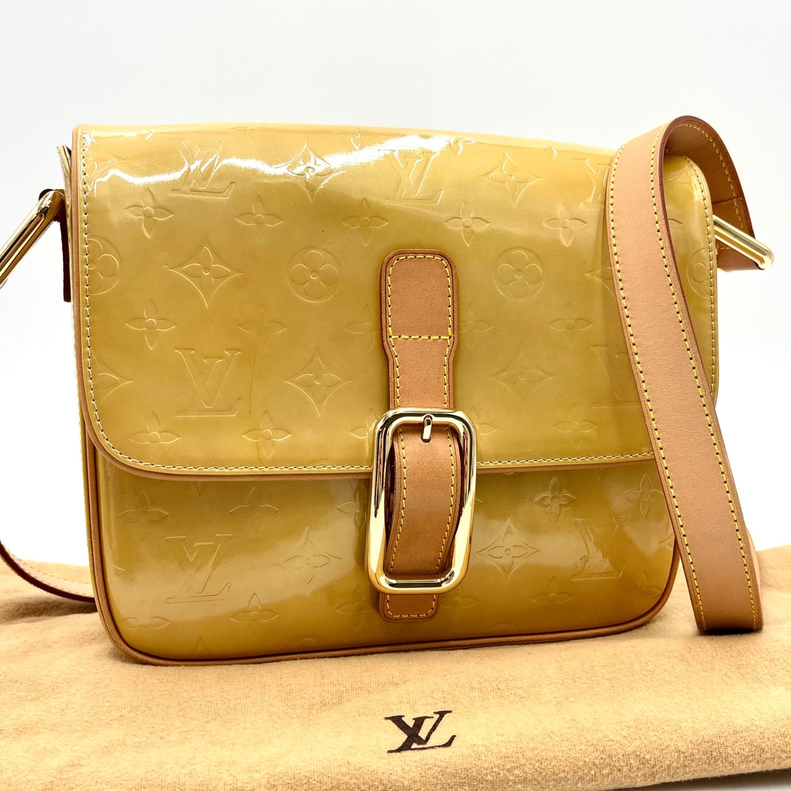 LOUIS VUITTON ルイヴィトン クリスティGM ヴェルニ ショルダーバッグ イエロー M91147 2Y5552