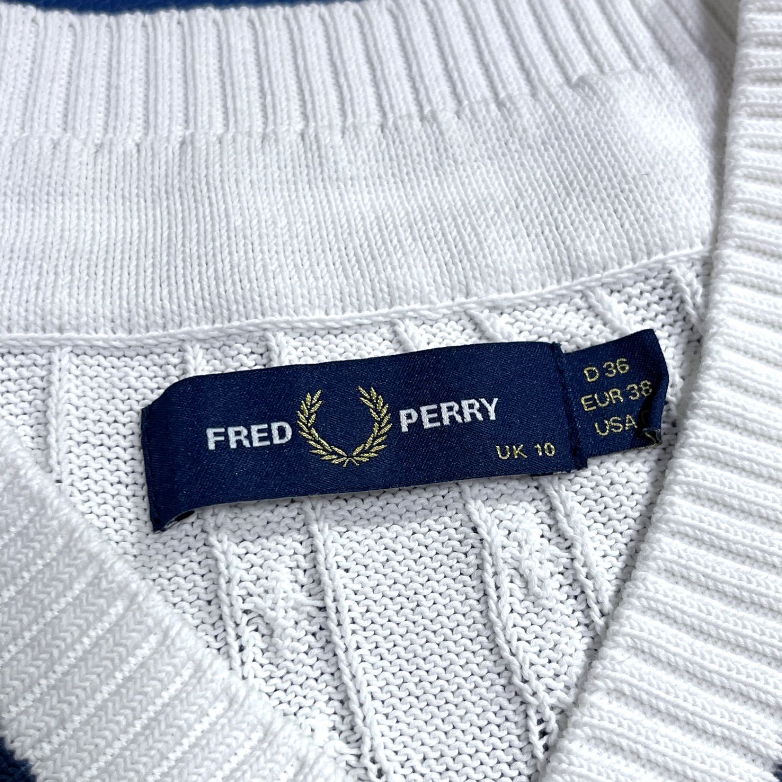 cW82 FRED PERRY チルデンニット ケーブルニット プルオーバー Vネック 