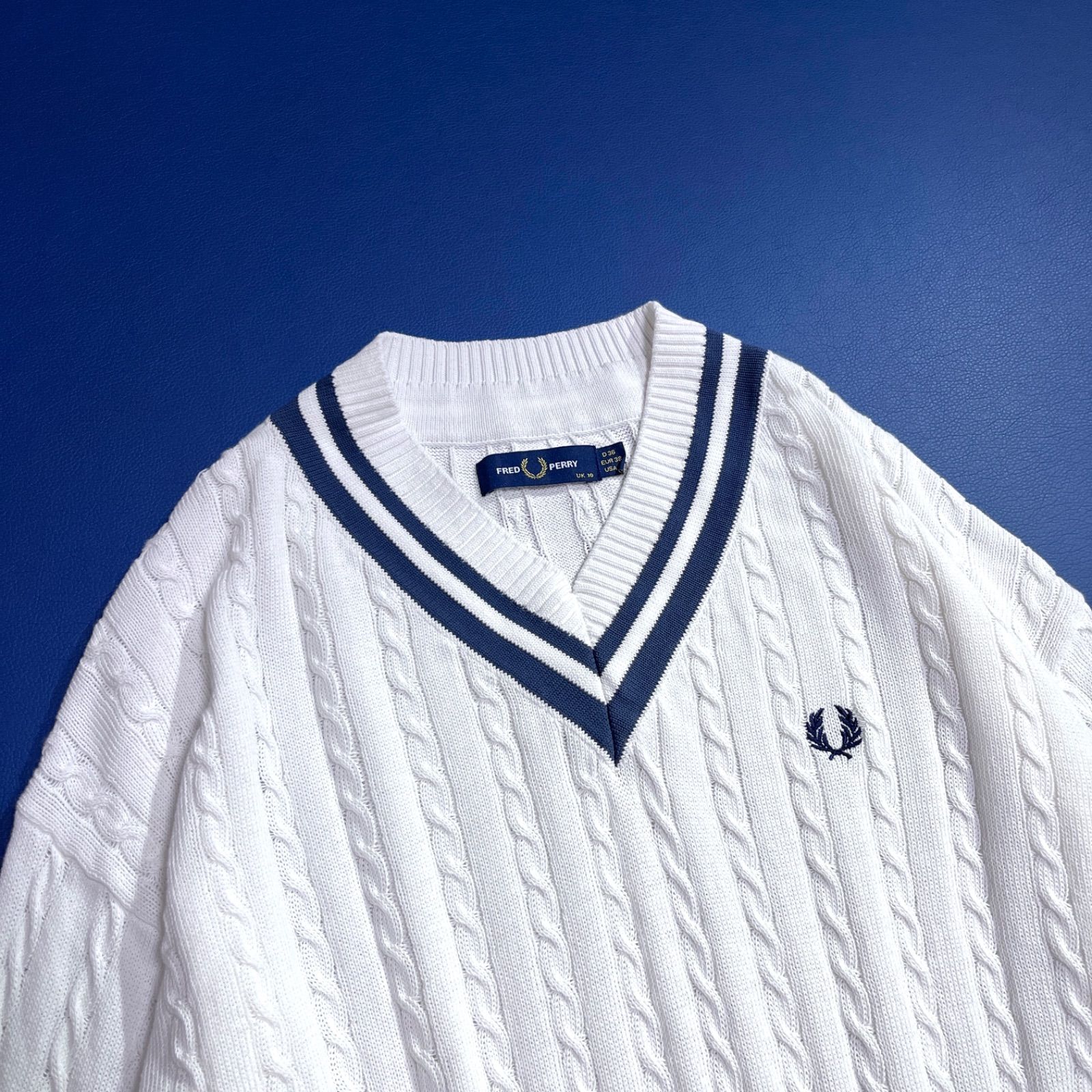cW82 FRED PERRY チルデンニット ケーブルニット プルオーバー Vネック 