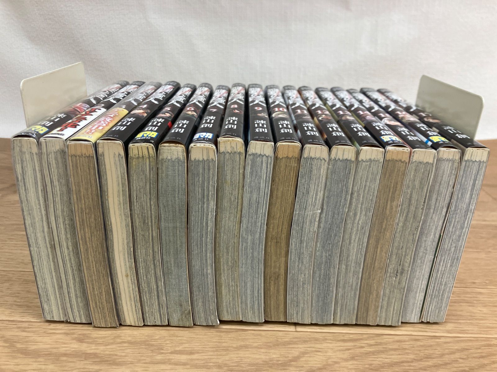 ☆④【未開封1冊】 進撃の巨人 1巻～34巻 コミック全巻セット＋関連本5