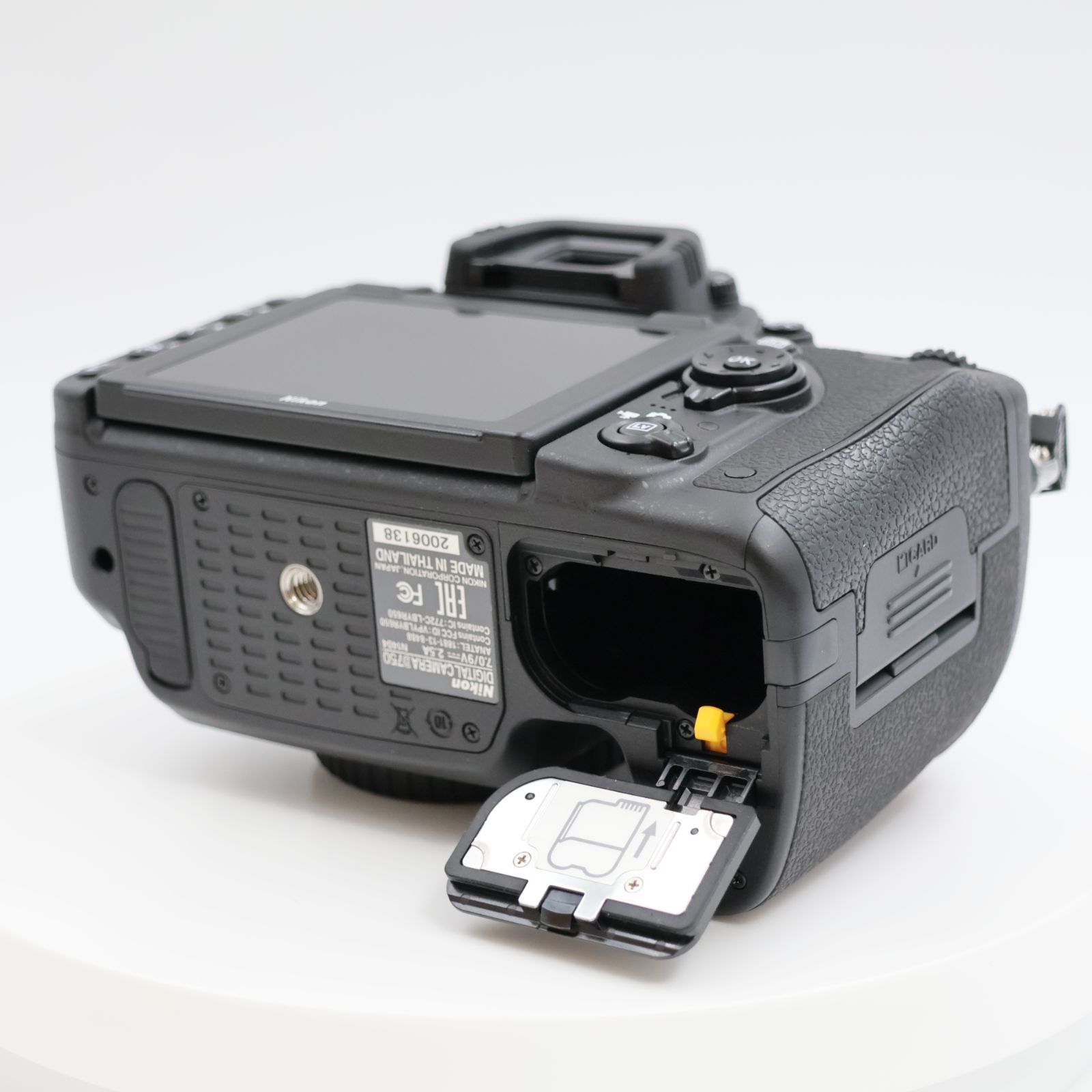 □シャッター数5枚！新品同様□ Nikon D750 ボディ デジタル一眼レフ
