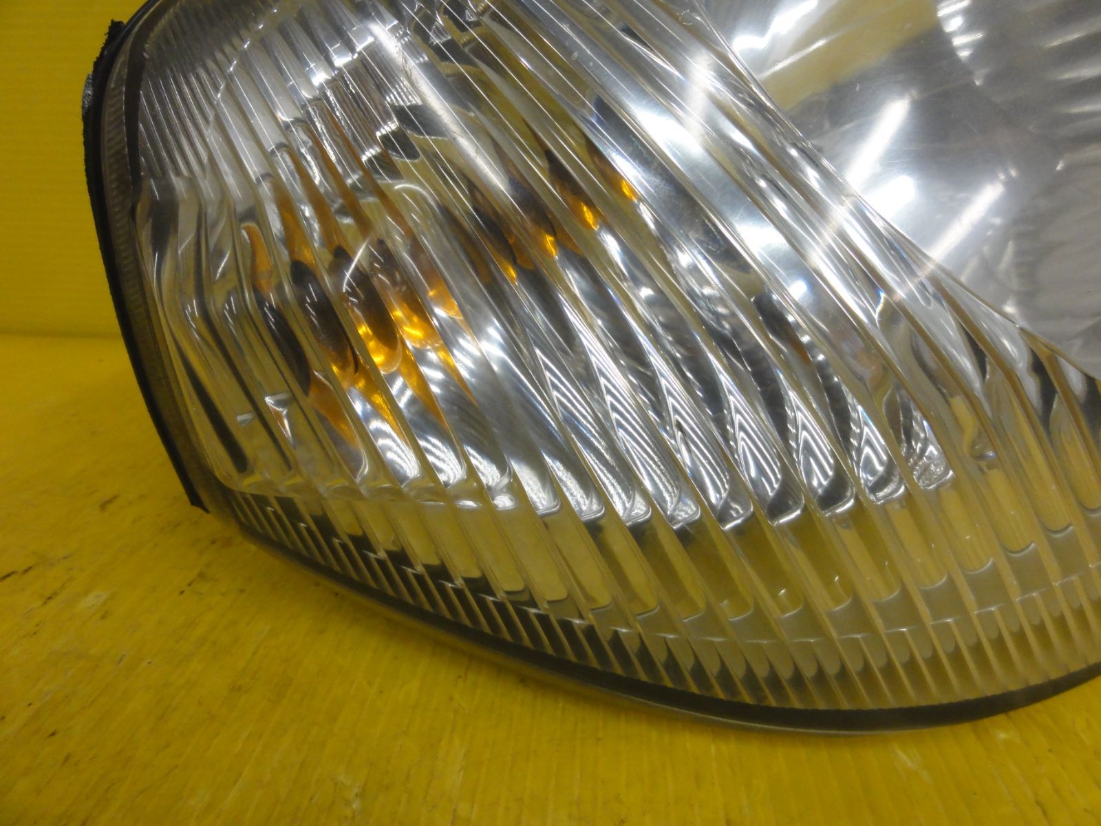 ☆平成13年車 スズキ Kei HN22S 右 ヘッドライト ヘッドランプ STANLEY