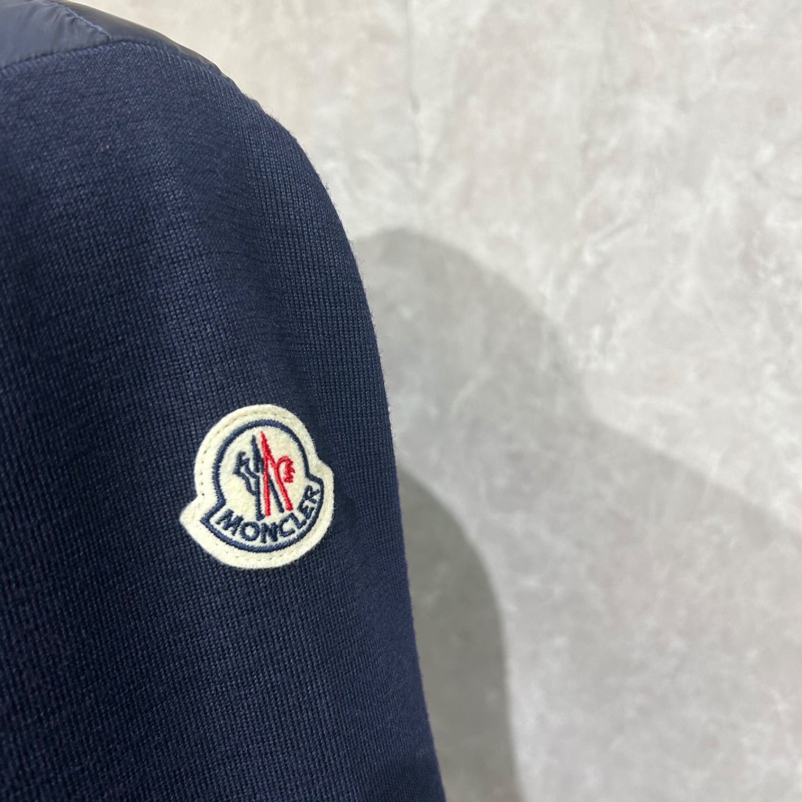 新品タグ付き】MONCLER モンクレールダウンジャケットニット切り替え 