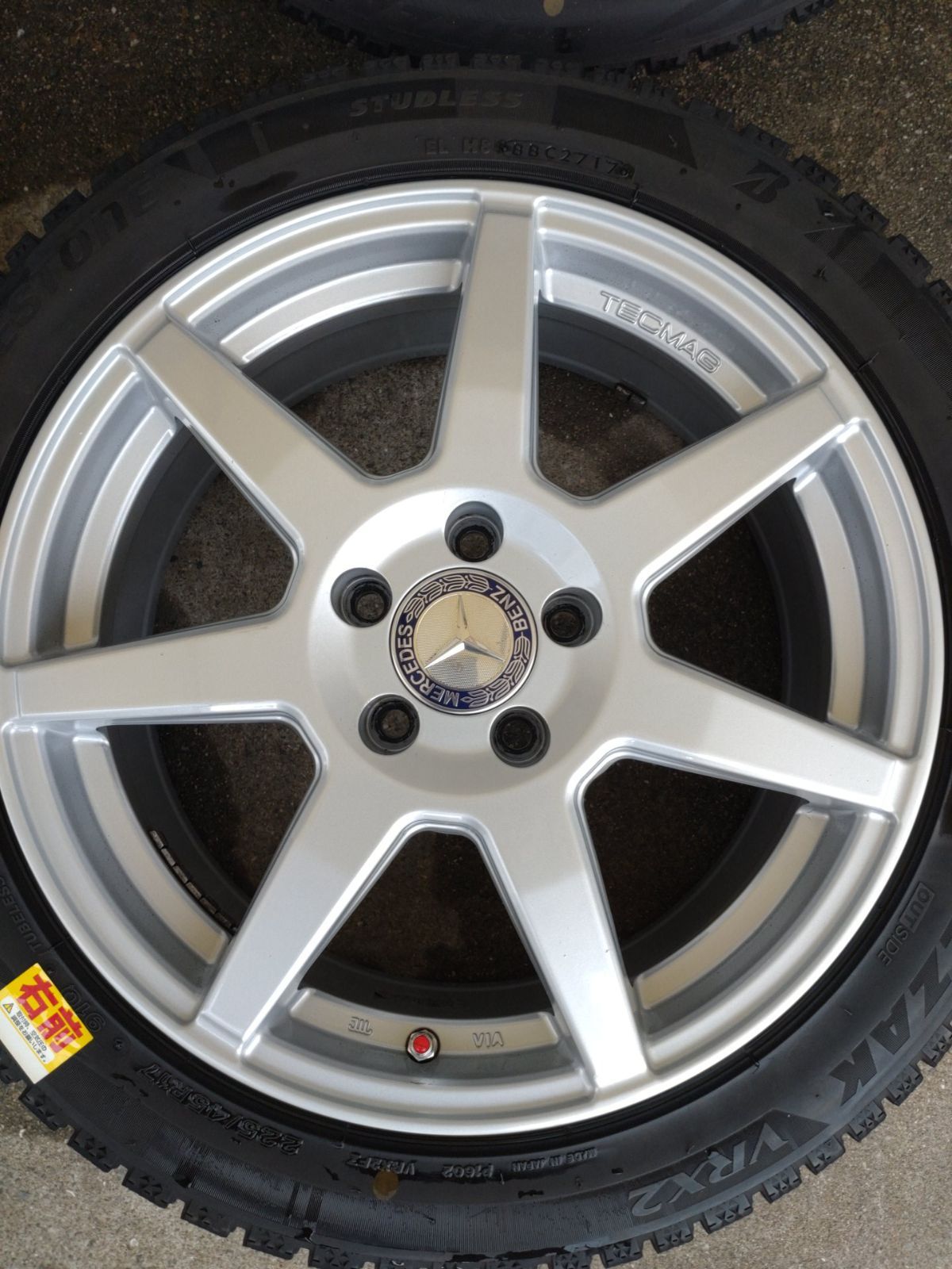 TECMAG JAPAN Type 207R ベンツ Aクラス 17インチ 7.0J +48 PCD112-5H 