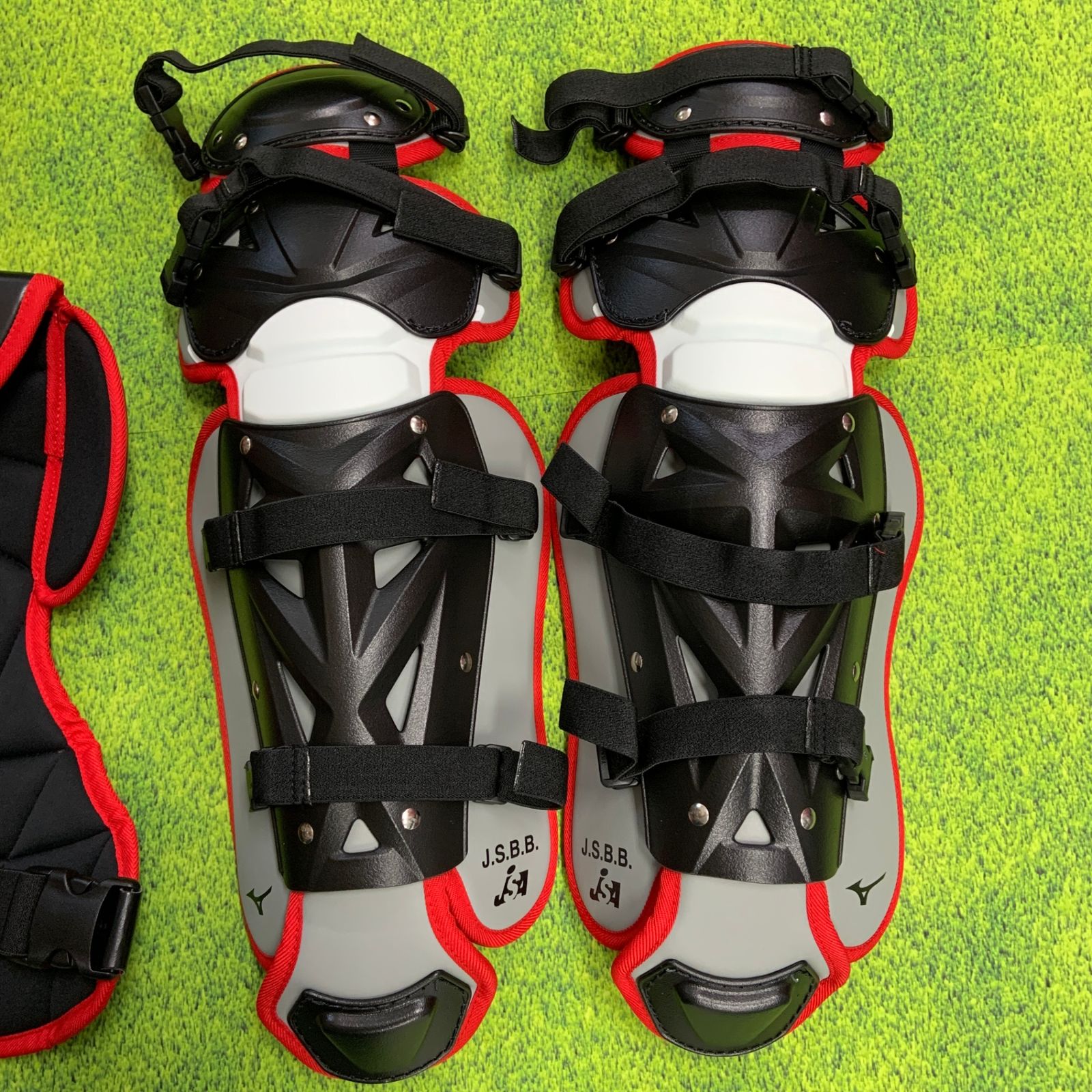 ミズノ MIZUNO 少年軟式 ソフトボール キャッチャー防具 3点 ミズノ MIZUNO 少年軟式 ソフトボール キャッチャー防具 3点