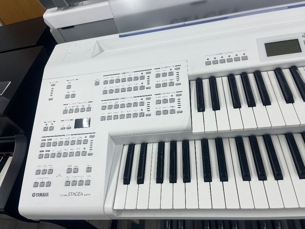 ★85011【エレクトーン】YAMAHA　ELB02　2019年製 ☆85011【エレクトーン】YAMAHA ELB02 2019年製 - メルカリ