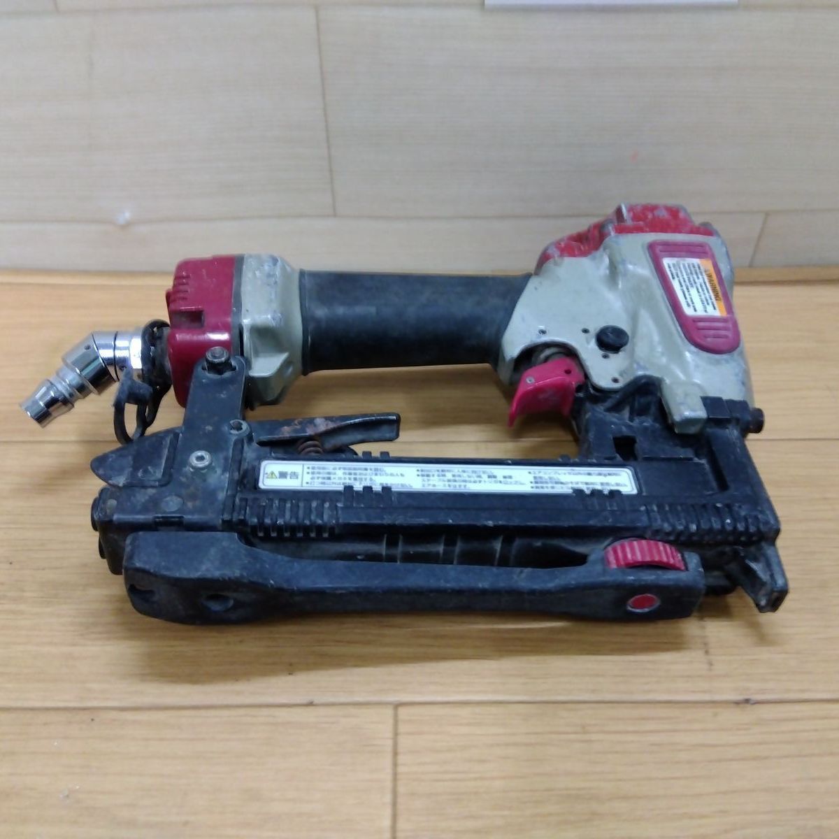 MAX マックス 常圧ステーブル用エアネイラ (エアタッカー) TA-225 動作 
