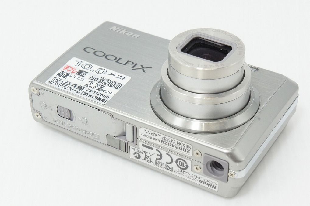 Nikon COOLPIX S600 本体と付属品 動作品】Nikon COOLPIX S600【付属品付き】美品 チタンシルバー 【公式