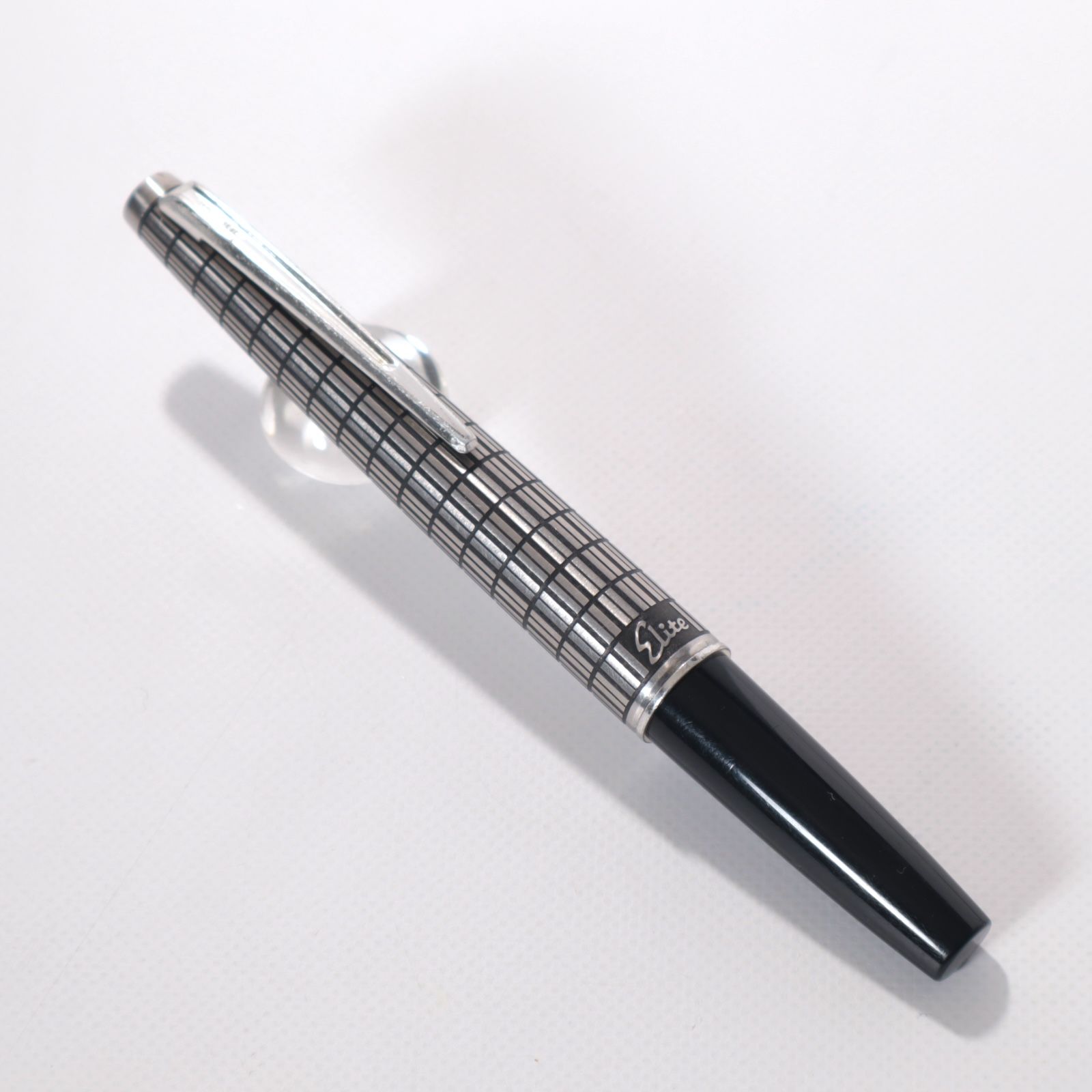#173 オーバーホール済み 万年筆 PILOT 全格子 Elite 18k 173 オーバーホール済み 万年筆 PILOT 全格子 Elite 18k 【公式通販】