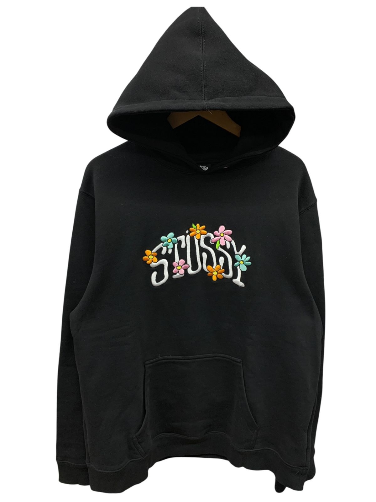 STUSSY (ステューシー) COLLEGIATE FLORAL HOODIE パーカー 花柄 刺繍