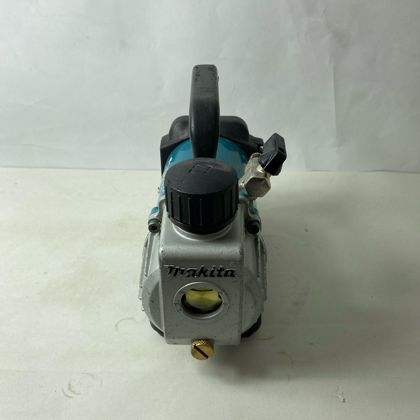 MAKITA マキタ 18V充電式真空ポンプ VP180D ブルー - メルカリ