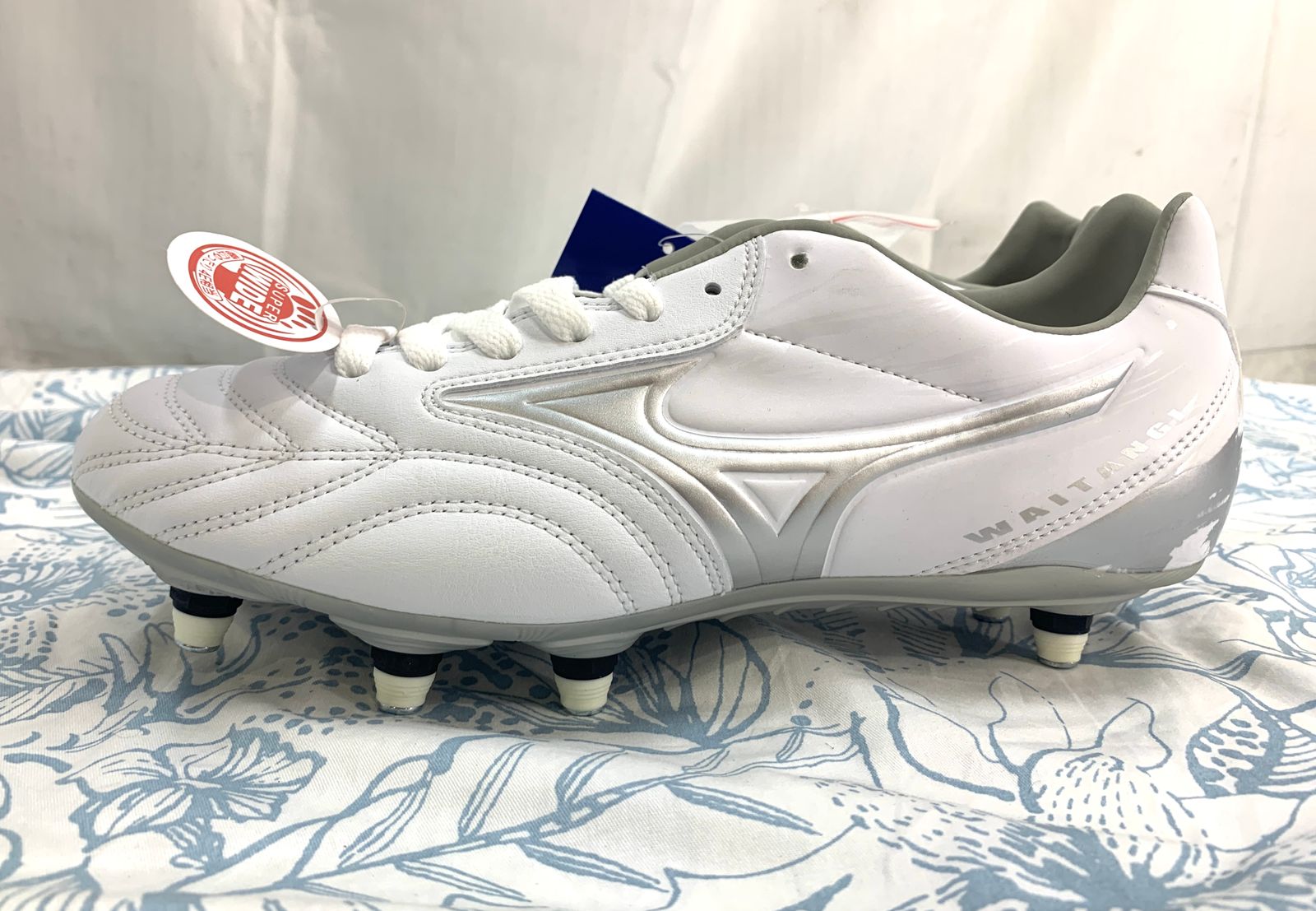 卸し売り購入 ラグビースパイク／30.0／白×シルバー／R1GA230003／新品