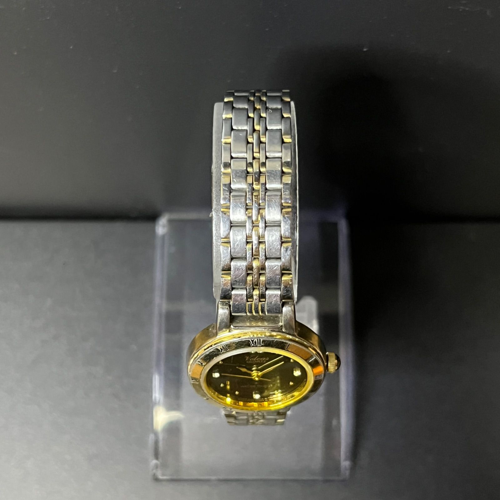 稼働品】 VOLCAS 腕時計 ゴールド QUARTZ 動作確認済み 電池交換済み 