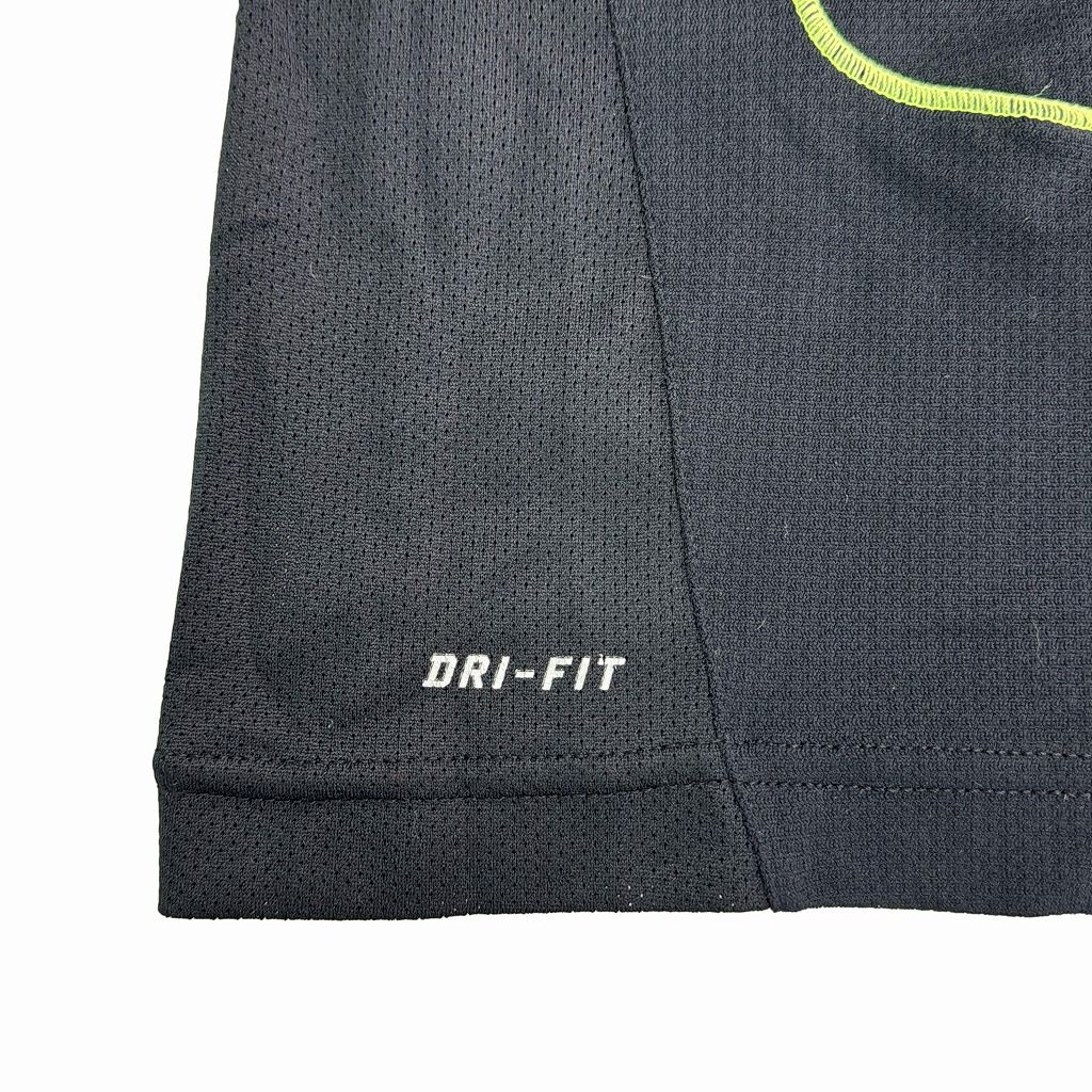 NIKE ナイキ ワンポイントロゴ メッシュＴシャツ スポーツ ブラック(レディース XL)中古 古着 X7516 NIKE ナイキ ワンポイントロゴ メッシュTシャツ スポーツ ブラック