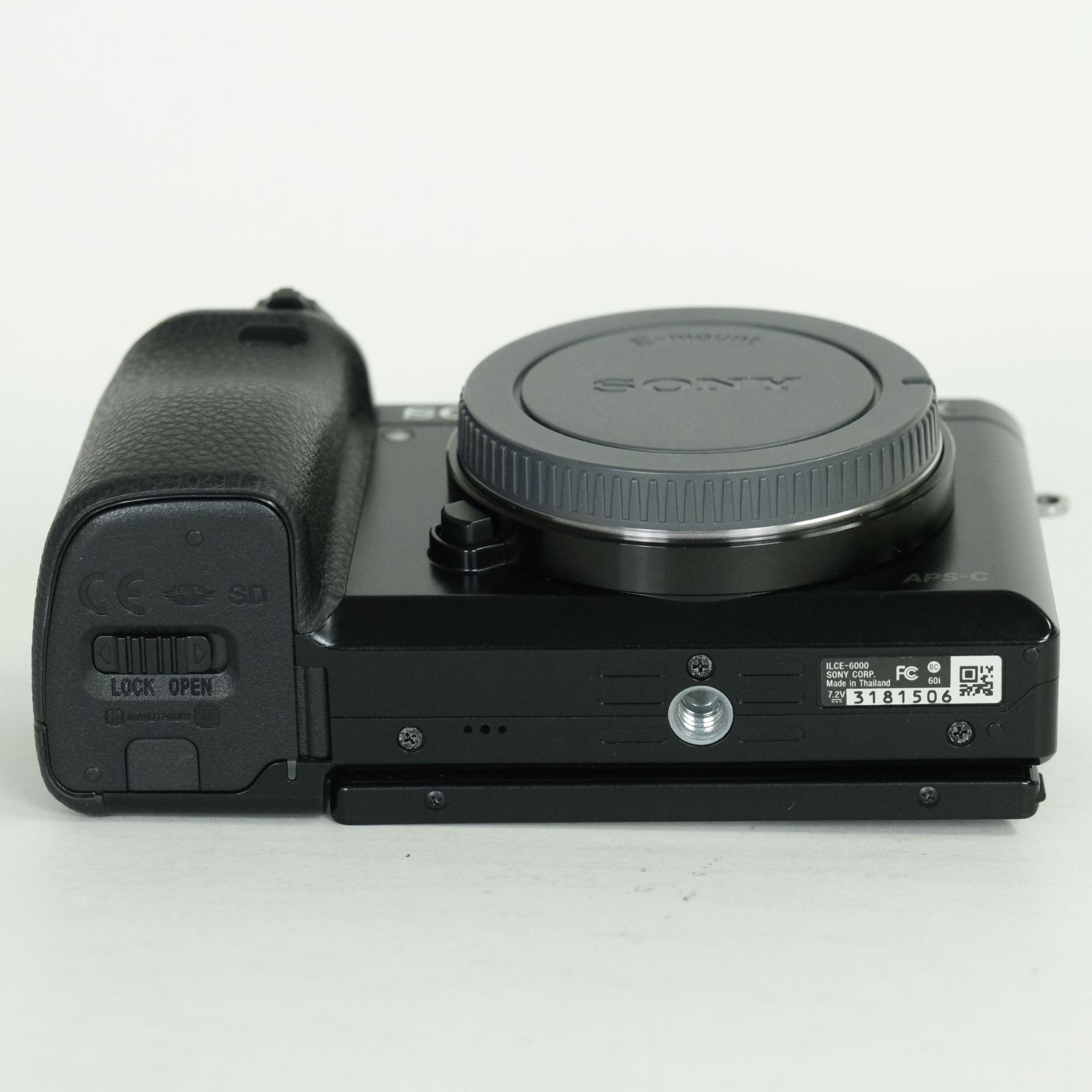 美品 | シャッター数5,970回] SONY α6000（ILCE-6000） [ボディ 